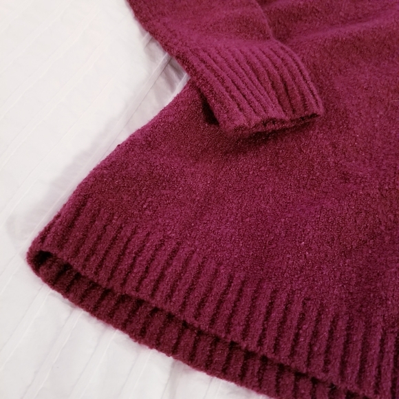 Tristan | Burgundy Red Crew Neck Sweater Top - Picture 4 of 6